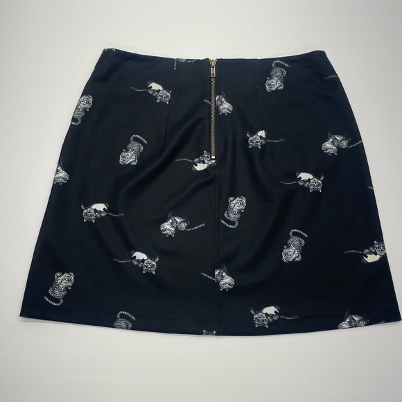 Disney Alice Through The Looking Glass Black Skirt W 8 Back Zip Pockets CATS - Picture 2 of 14